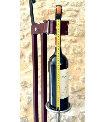 Boucheuse sur pied pour bouteilles Magnums